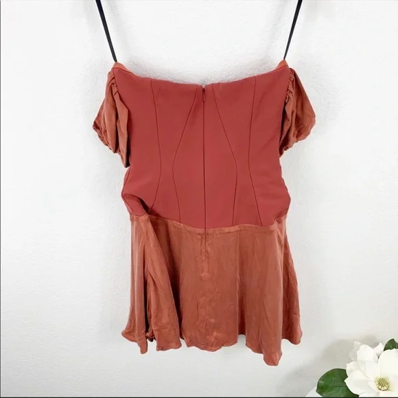 NBD Arabia dress in rust - Picture 6 of 9